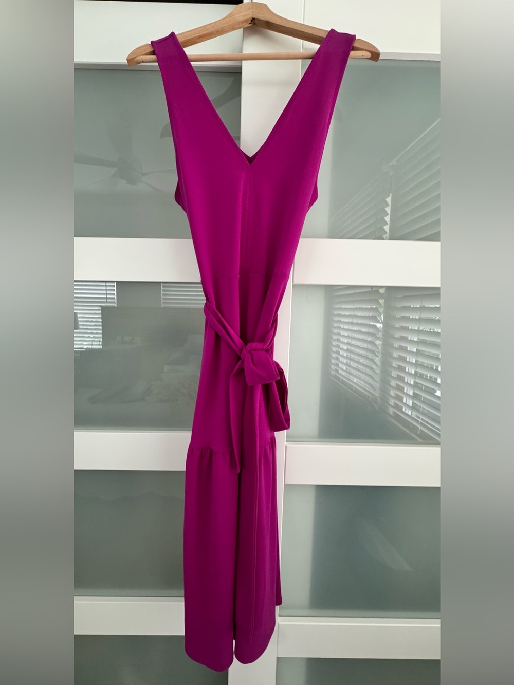 Banana Republic Magenta Pink Tie Waist Wide Leg Jumpsuit XS - Picture 3 of 9
